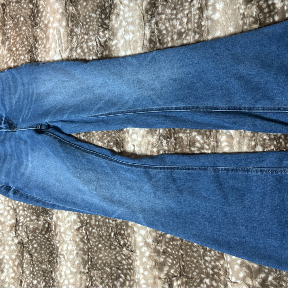 Bellbottoms